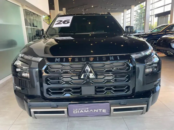 Mitsubishi TRITON Katana 2.4 CD 4X4 TB Diesel Aut. 2026