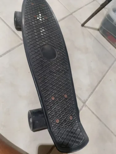 Skates