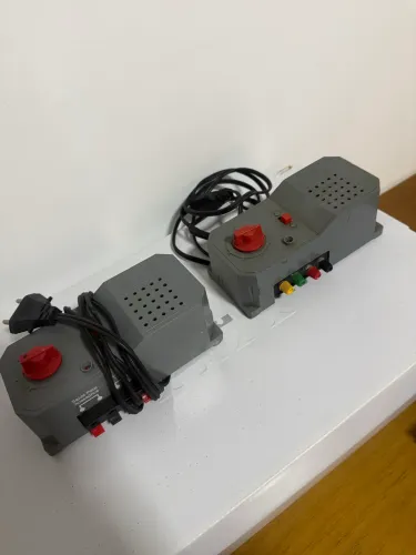 Frateschi HO 1:87 - 2 Locomotivas + Vagões + Trilhos + Controladores