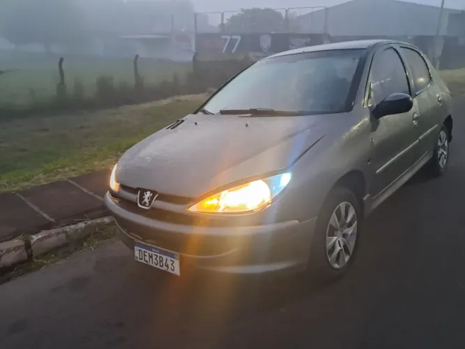 Peugeot 206 Soleil 1.6 5P 2001