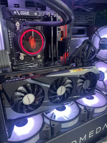 RX 6700XT 12GB GIGABYTE OC - IMPECÁVEL! 