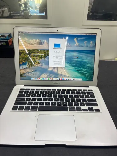 MacBook Air 13-inch, 2017