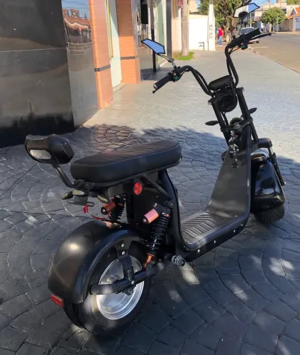 Scooter elétrica P6-R Gloov 1200w