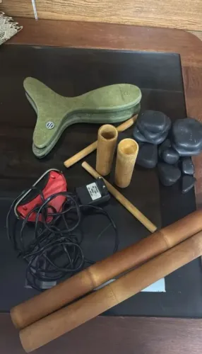 Kit de Massagem com Pedras Quentes, Bambu, pantalas com led e Luva