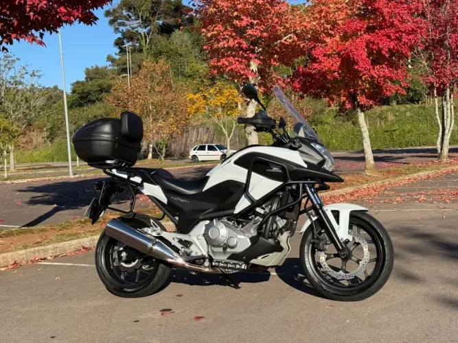 NC 700X  Baixa km