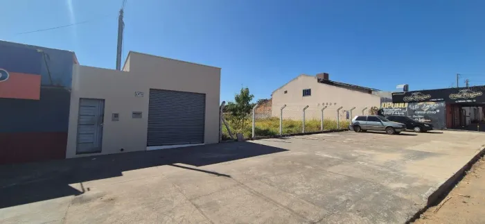 Sala Comercial para Locação em Aparecida de Goiânia, Vila Oliveira, 1 banheiro, 3 vagas