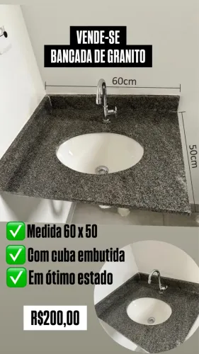 Lavatório de banheiro