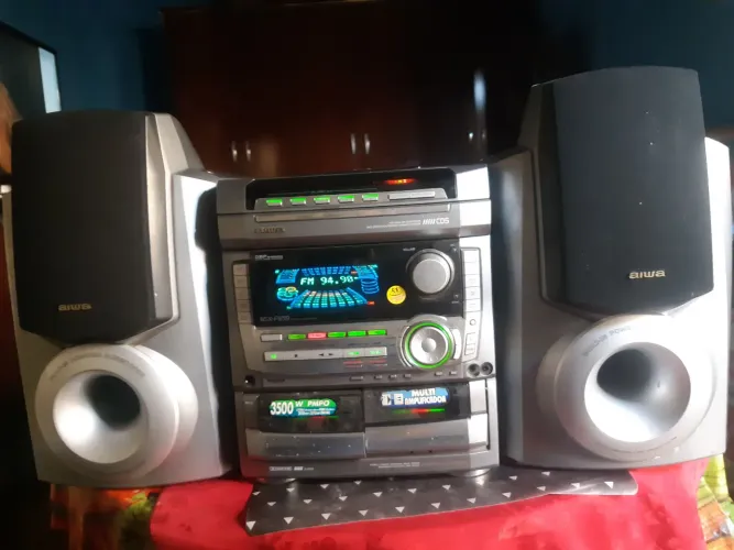 CAIXAS AIWA F-959