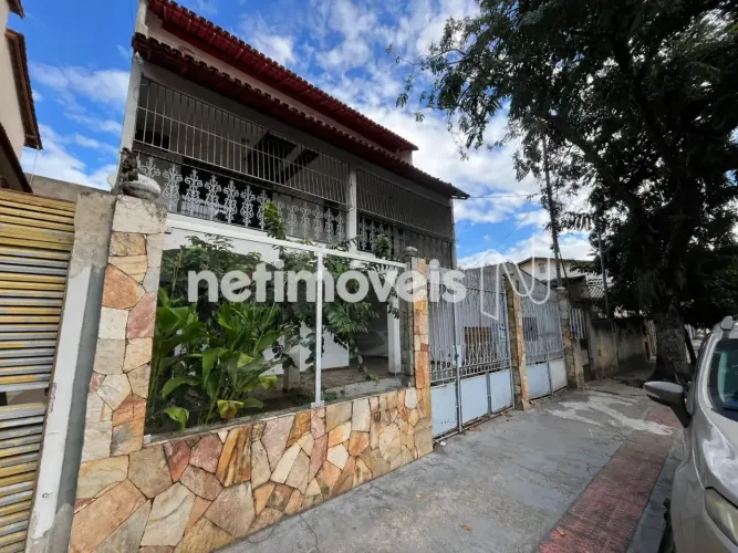 CASA DUPLEX A VENDA
