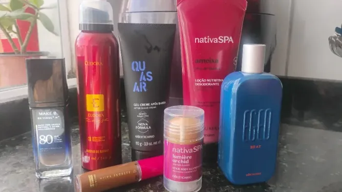 Vários produtos Boticário