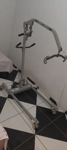 Guincho Elevador Hidráulico de Transferência para Acamados Vollenz Home
