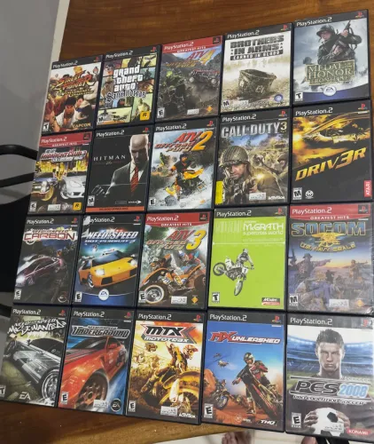Jogos de ps2 valores a partir 90 reais
