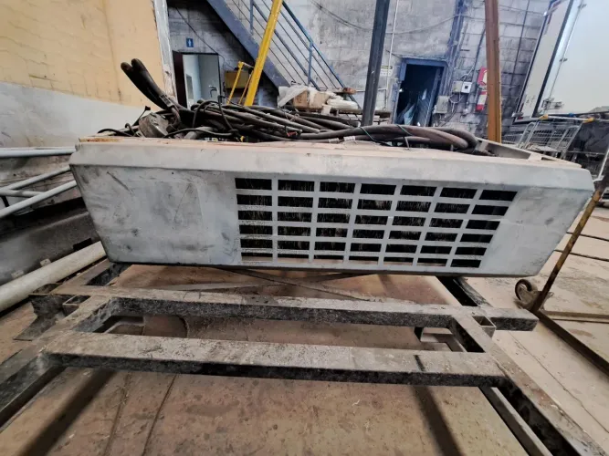Aparelho de Refrigeração ACLOPADO E ELÉTRICO