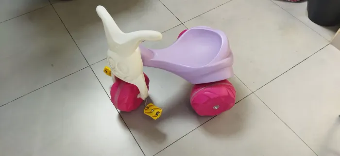 Triciculo infantil Bandeirantes