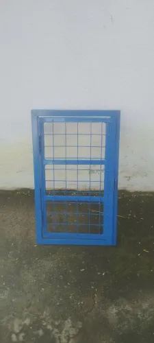 Itens variados a venda