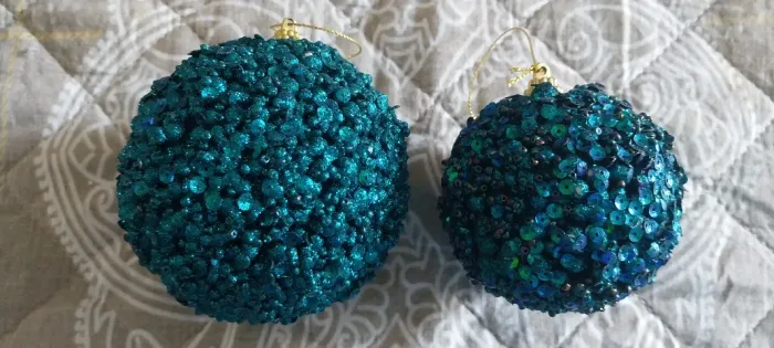 11 bolas de Natal azul: 8cm de diâmetro