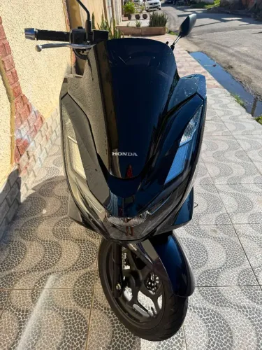 Vendo PCX ou troco em carro