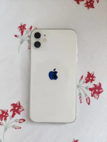 iPhone 11 64GB