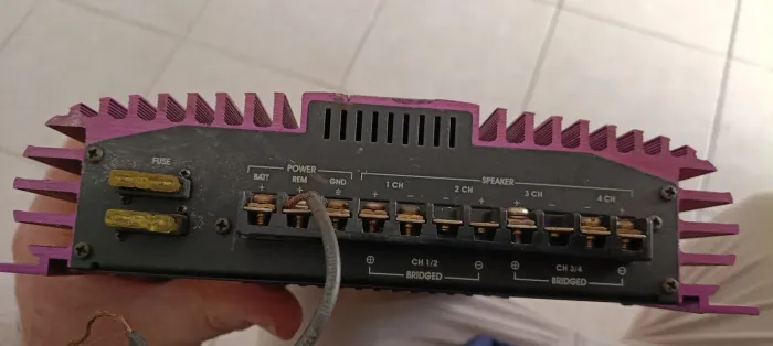 Módulo de som automotivo 800 watts 