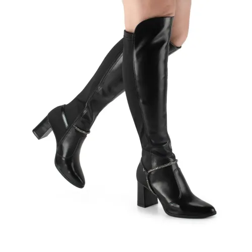 Bota cano longo preta