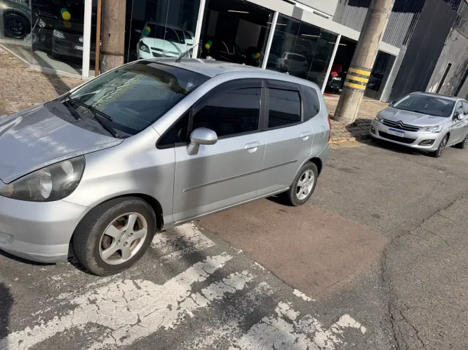 Honda Fit LXL 1.4/ 1.4 Flex 8v/16v 5P Aut. 2005