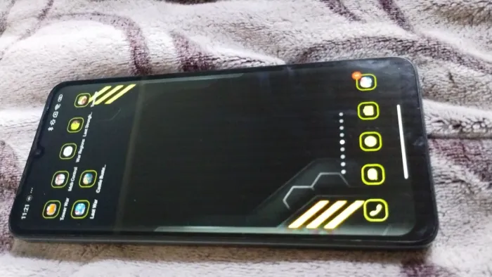 XIAOMi redmi 13