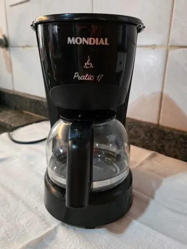 Cafeteira Mondial Pratic 17