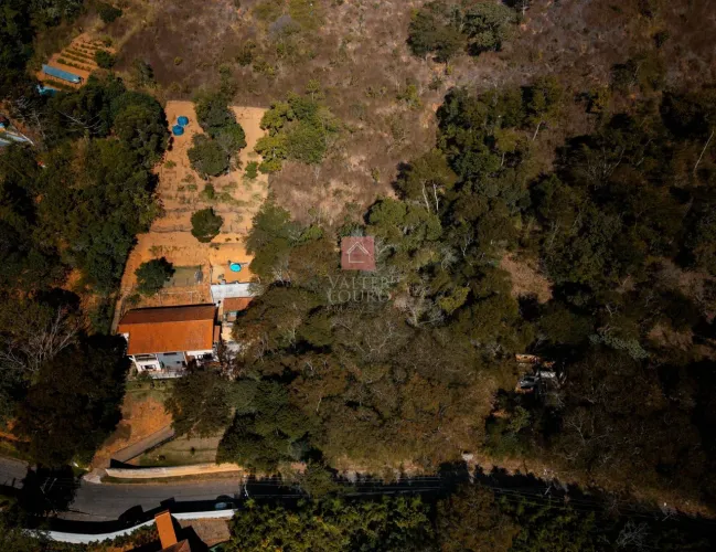 Terreno à venda no Samambaia, Petrópolis RJ.