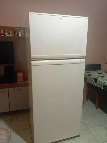 Vemdo Geladeira brastemp 410 Litros