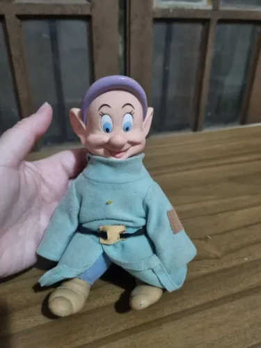 Boneco vintage do Dunga (Branca de neve e os sete anões)