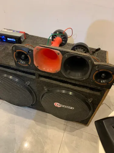 Paredão caseiro automotivo