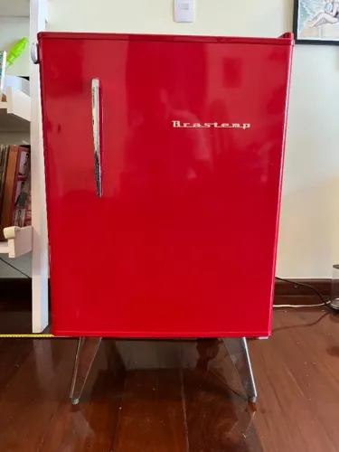Frigobar Brastemp Retrô Vermelho