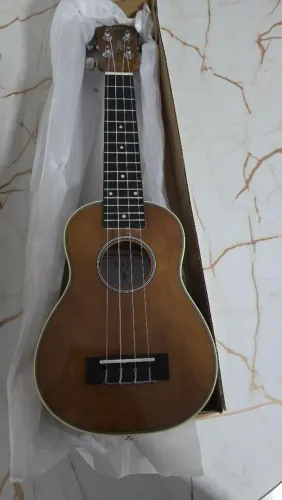 Ukulele Luxury
