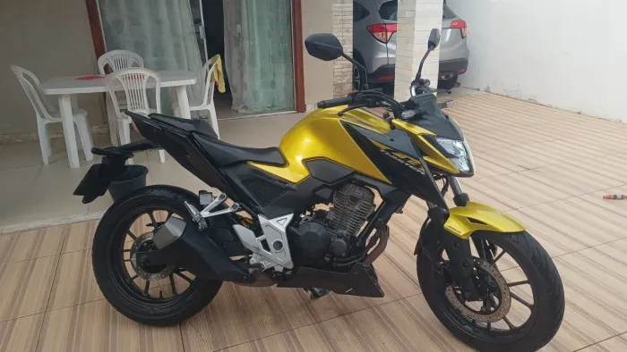 Moto Honda CB twister300f
