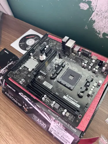Placa Mãe Biostar A520M AMD Socket AM4