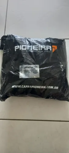 Vendo jardineira bota calça totalmente emborrachado