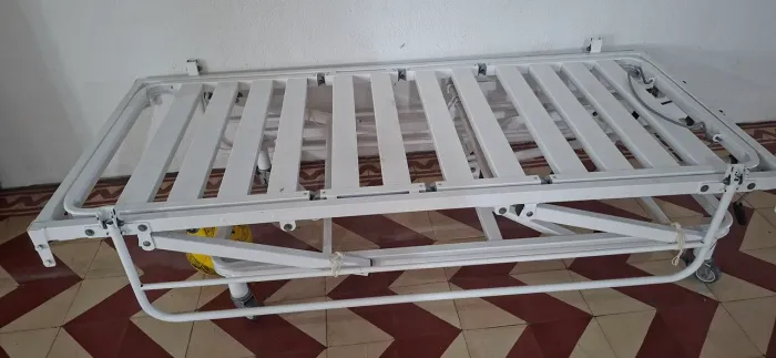 Cama hospitalar 