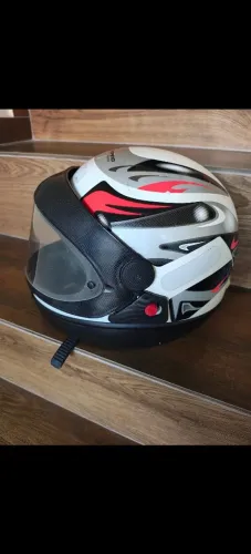 Capacete moto