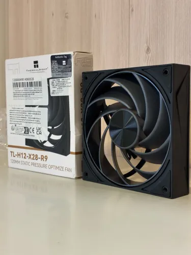 Ventoinha Thermalright TL-H12-X28-R9 ( Alta performance para air cooler )