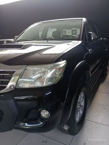 Toyota Hilux CD SRV D4-d 4X4 3.0 TDI Diesel AUT 2015