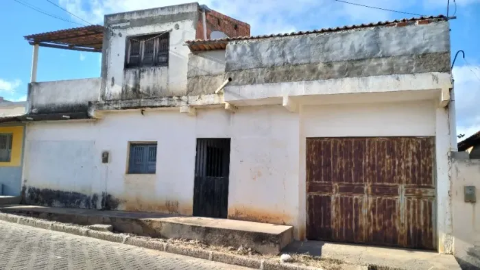 CASA SOBRADO - Gergelim - Araripina-PE - 13m x 23m total - Área construida: 6m x 11m