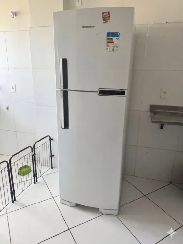Geladeira Brastemp Frost Free 375L Duplex BRM44HB