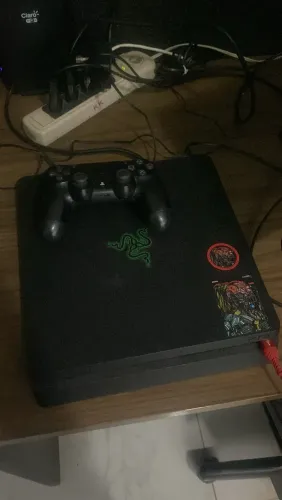Ps4 slim