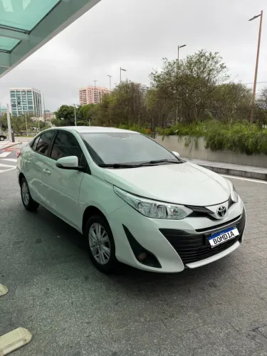 Toyota Yaris XL Sedan 1.5 Flex 16V 4P Aut. 2019