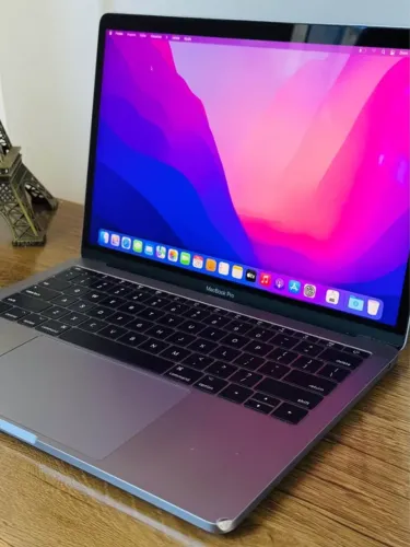 MacBook Pro 2017 Bom estado.