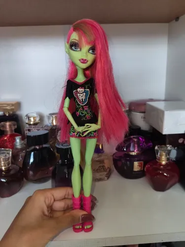Boneca Monster High Venus Mcflytrap