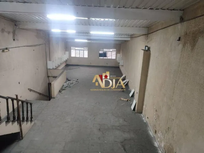 Salão para alugar, 272 m² por R$ 5.500/mês - Jardim Itapeva - Mauá/SP