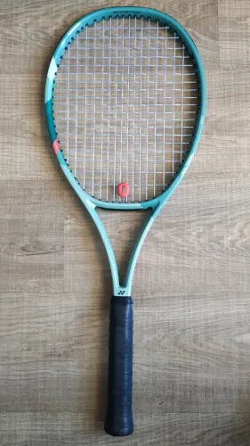 Raquete Yonex Percept