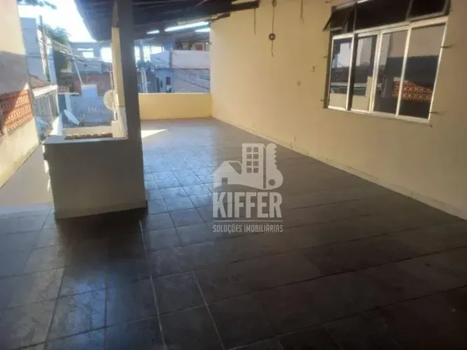 Casa com 3 Quartos à venda, 240 m² por R$ 400.000 - Rocha - São Gonçalo/RJ