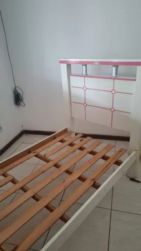 CAMA DE SOLTEIRO